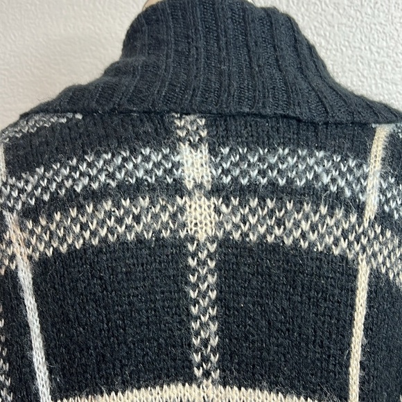 Lane Bryant Black & White Plaid Open-Front Cardigan Sweater 14/16 - Picture 5 of 9